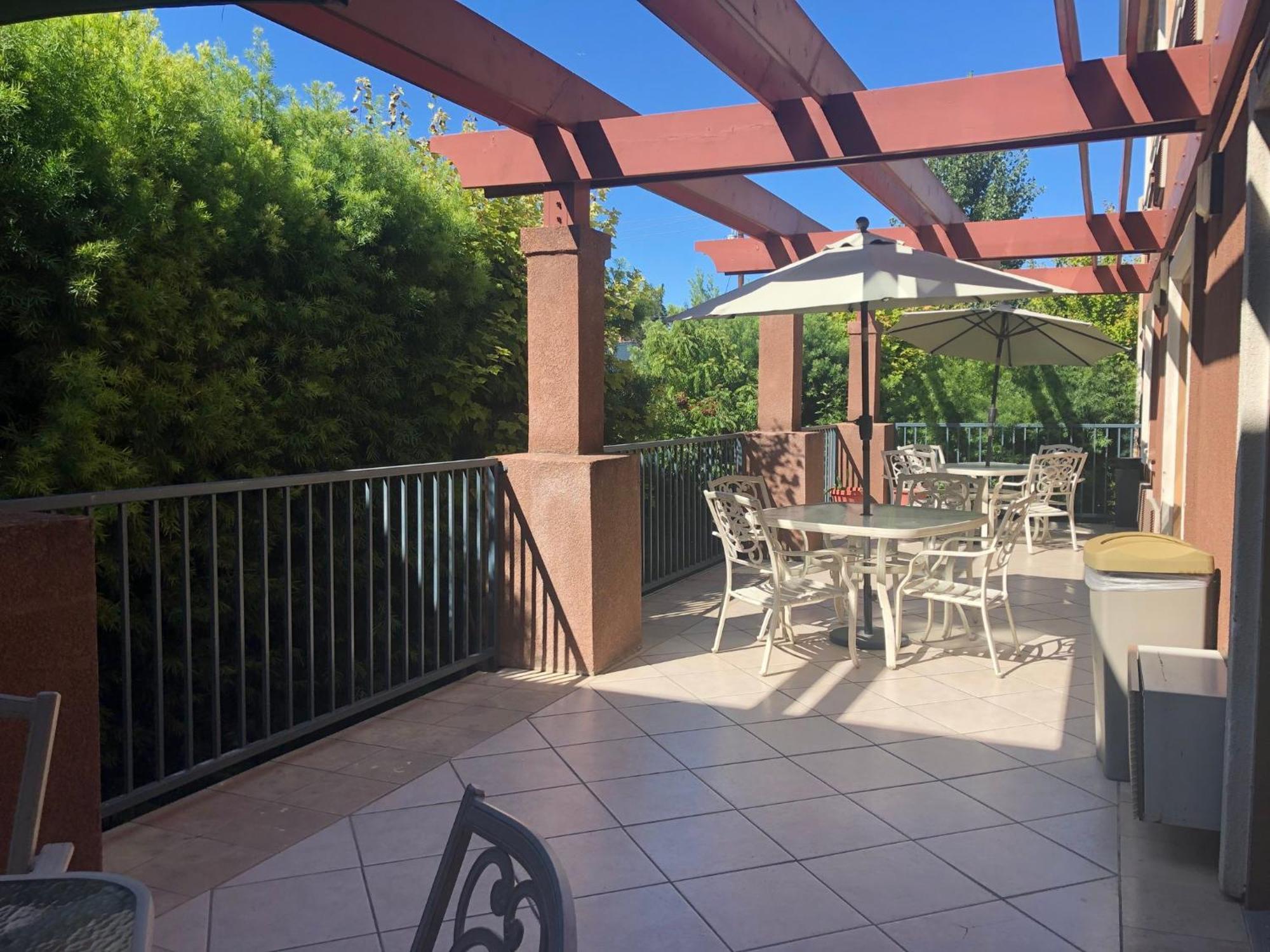 Holiday Inn Express & Suites Mountain View Silicon Valley By Ihg Ngoại thất bức ảnh